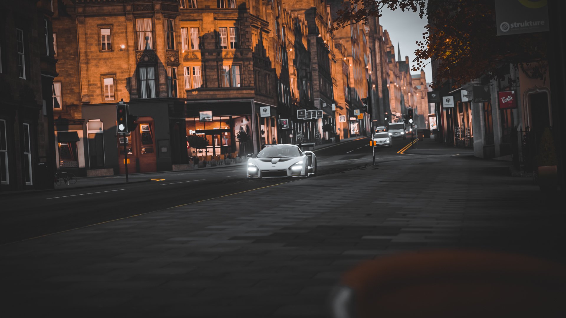 曼联阵容调整多名年轻人获得机会,曼联队伍