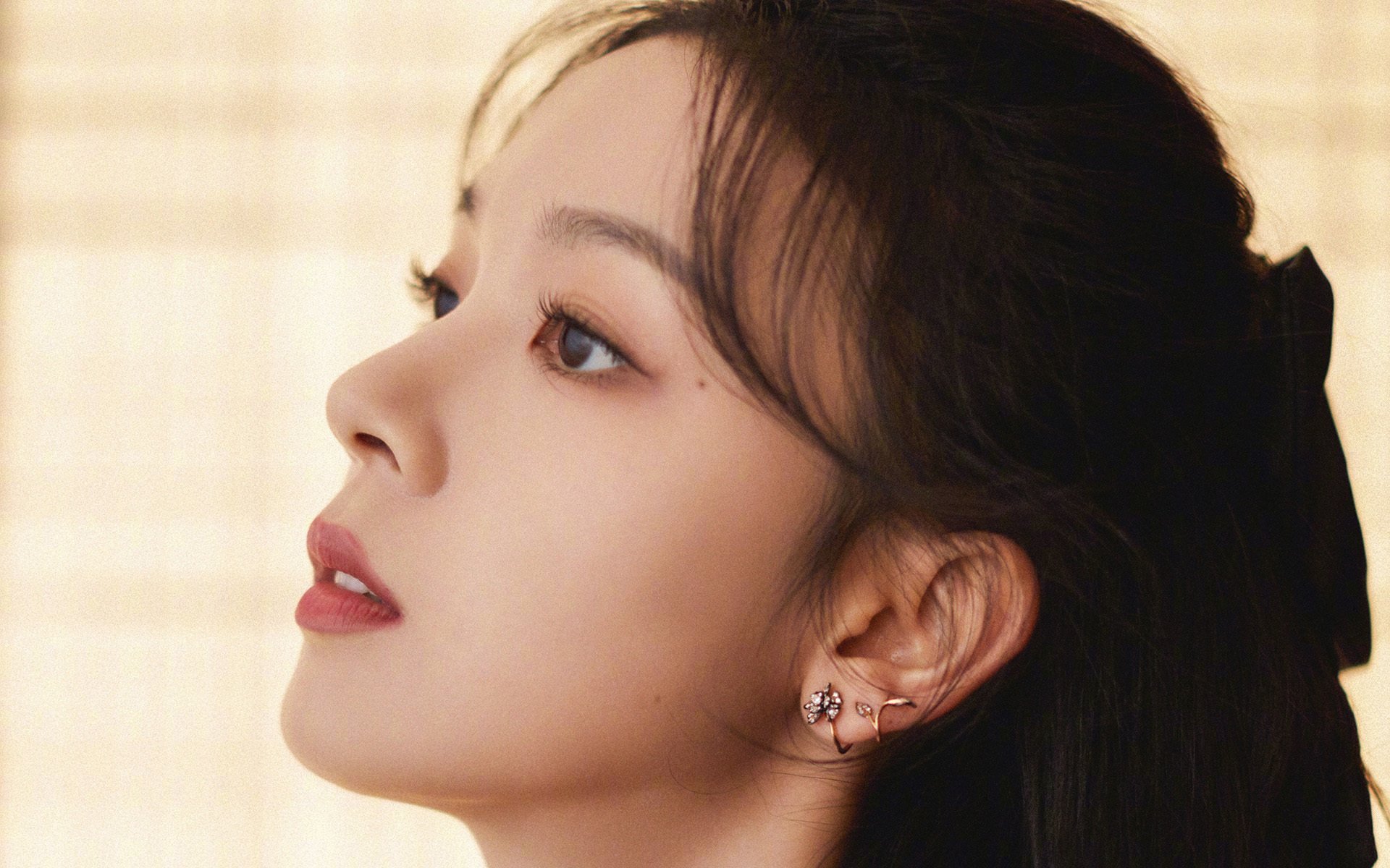 运动员退役后职业发展路径多元化探索，运动员退役后的生活现状