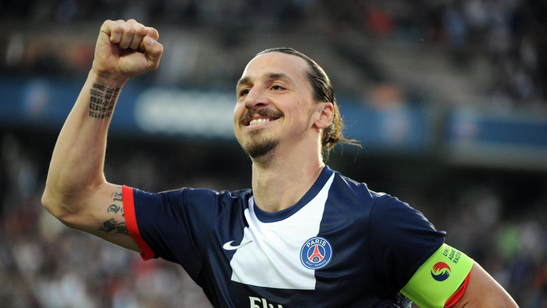 开云真人体育娱乐-塞内加尔队前锋苏亚雷斯在巴黎奥运会上表现出色，苏亚雷斯内马尔