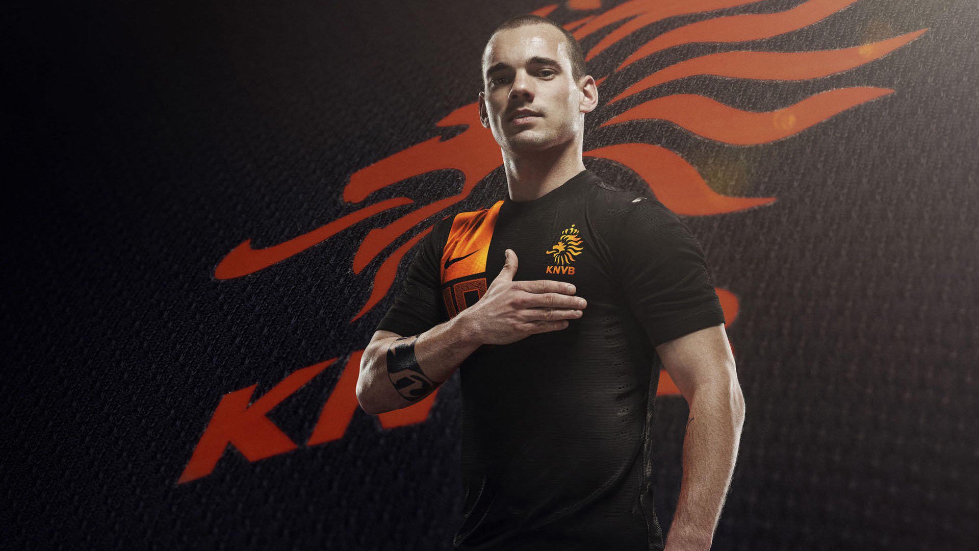 开云体育充值-在总决赛关键时刻，库里连续命中三个远距离三分，最关键时刻的“天外飞仙”！