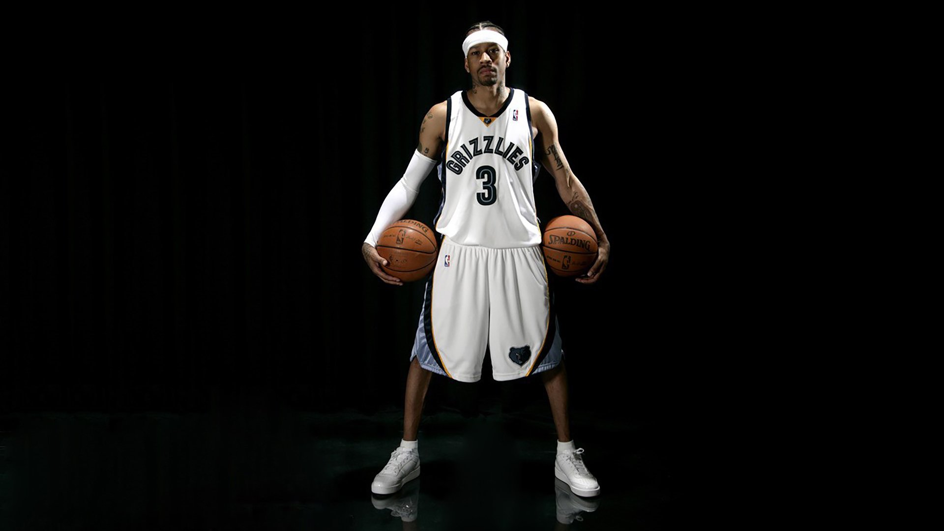 开云电竞服务-李明高光全场！28分展现全能实力！，李明明简介