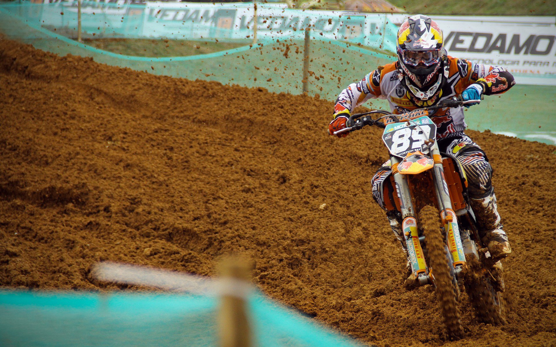 资格争夺战：小组赛的生死决斗，资质争霸赛怎么玩